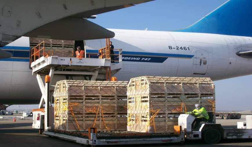 太湖到新加坡空运公司